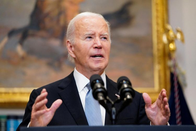Biden se povukao iz utrke za Bijelu kuću, podržao Kamalu Harris