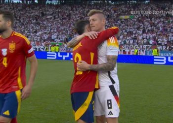 Slijedi bitka za finale: Španjolska protiv Francuske, Nizozemska protiv Engleske