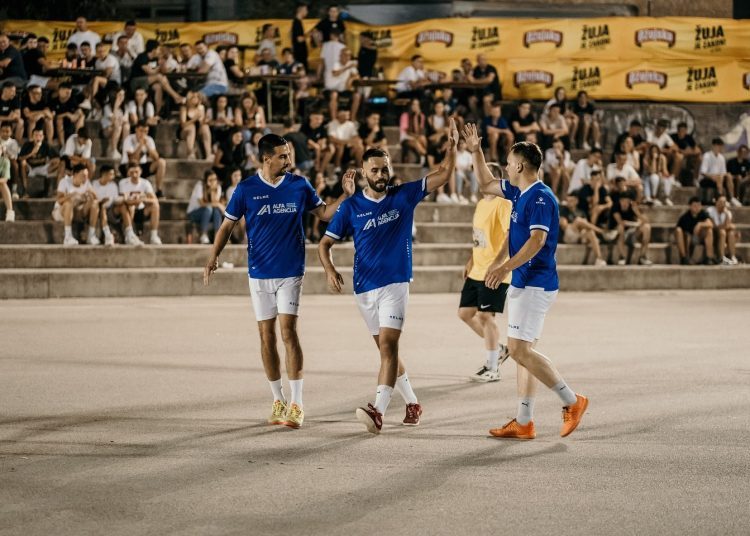 Pobjeda Dobrkovića protiv Ciglane Gradac, Kočerin bolji od Biograca