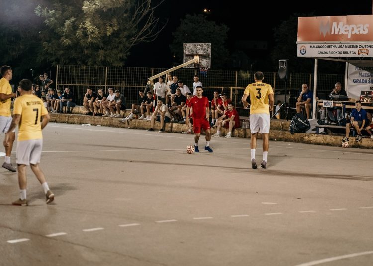 Pobjede Ljutog Doca, Izbična i Knešpolja