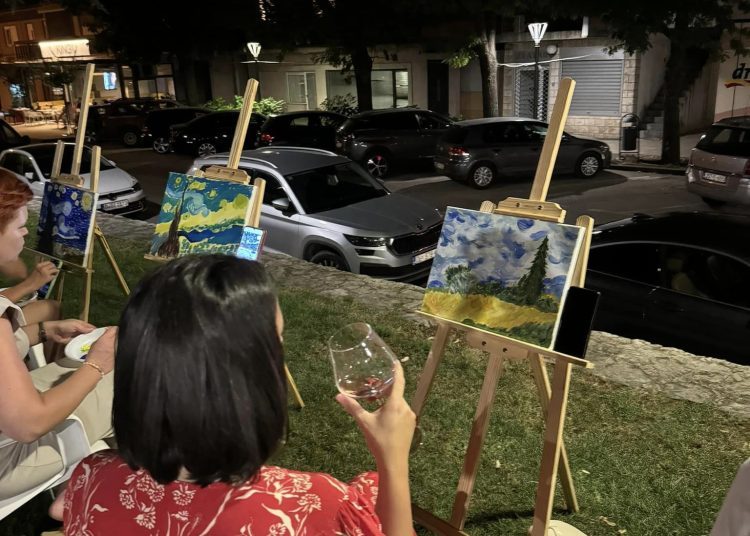 Kulturni dom A. B. Šimić Grude organizirao likovnu radionicu Wine&ART