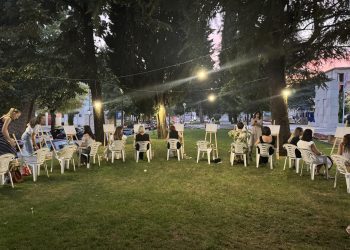 Kulturni dom A. B. Šimić Grude organizirao likovnu radionicu Wine&ART