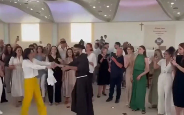 VIDEO: Proslava ređenja svećenika iz Posušja hit je na društvenim mrežama