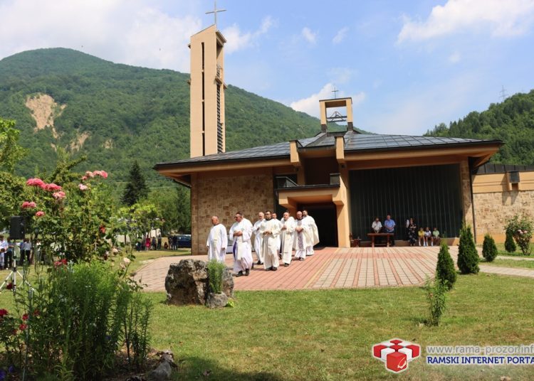 FOTO: U Doljanima svečano proslavljen sv. Ilija