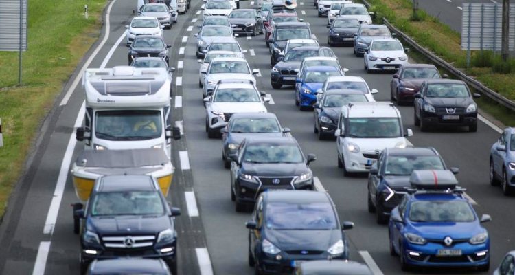 Turisti bijesni zbog gužve na cestama: ‘Iduće godine nećemo dolaziti u Hrvatsku’