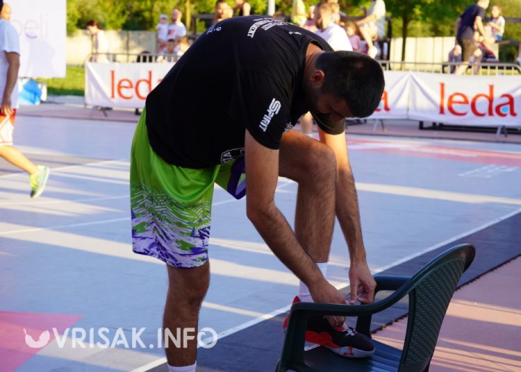 Basket se vratio u Široki Brijeg: Posjetitelji uživaju u uzbudljivoj košarci