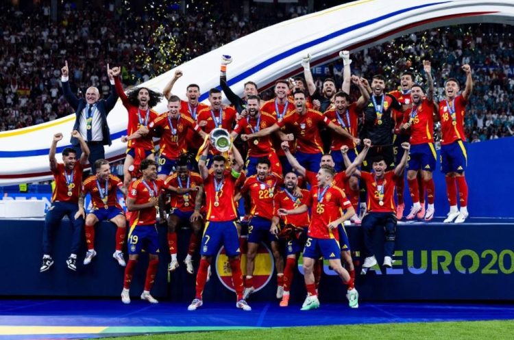 EURO: Rodri najbolji igrač turnira, Yamal najbolji mladi igrač