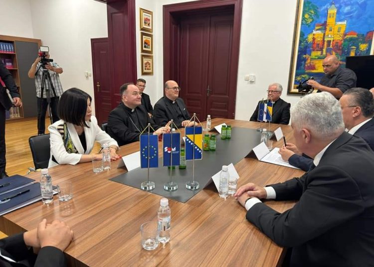 Potpisan sporazum kojim se regulira položaj i djelovanje Teološko-katehetskog instituta u sastavu Sveučilišta u Mostaru