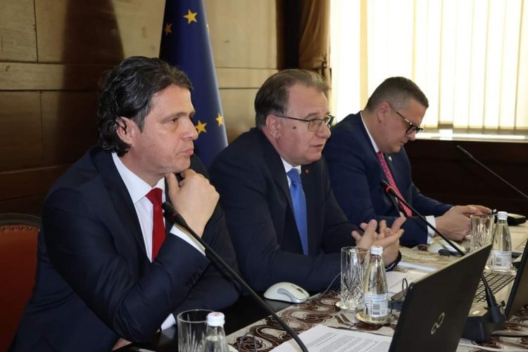 Sve obveze Federacije BiH izmiruju se na vrijeme i bez kašnjenja