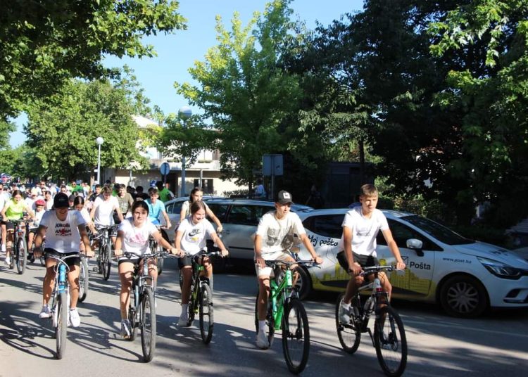 Nikad posjećeniji Posuški đir (FOTO)