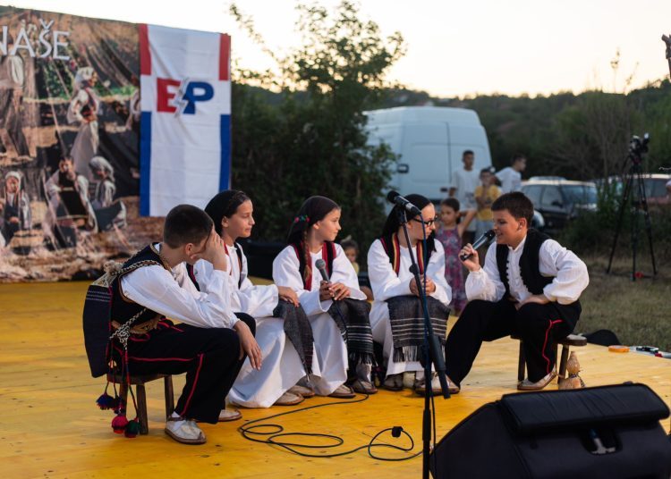 U Mokrom priređena velika fešta