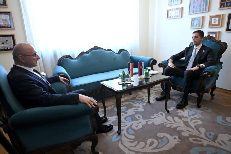 Grlić Radman s Đurićem razgovarao o unapređenju odnosa Hrvatske i Srbije