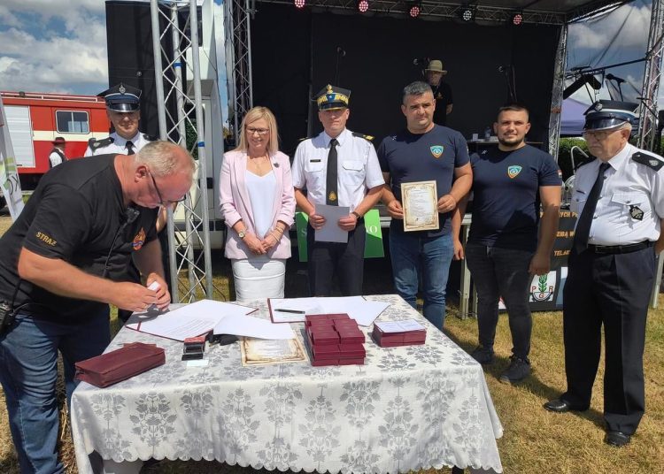 Ljubuški: DVD Trebižat dobilo navalno vatrogasno vozilo