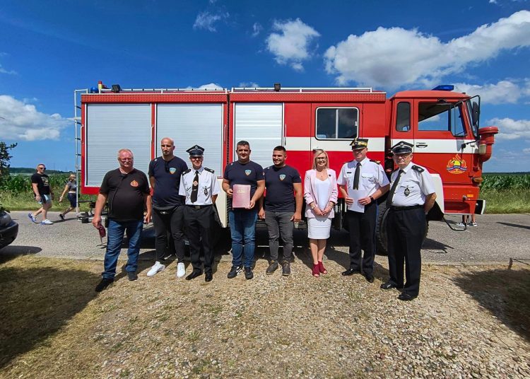 Ljubuški: DVD Trebižat dobilo navalno vatrogasno vozilo