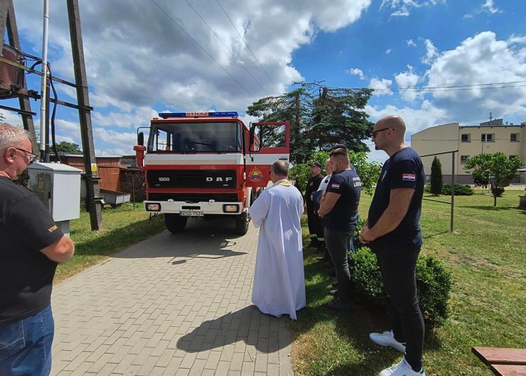 Ljubuški: DVD Trebižat dobilo navalno vatrogasno vozilo
