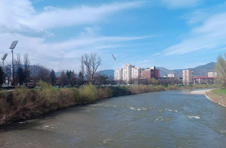 U rijeci Bosni utopila se 11- godišnja djevojčica