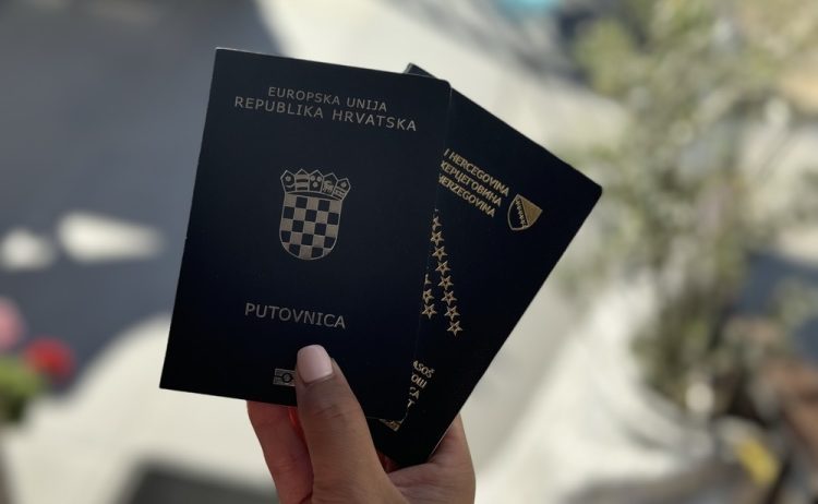 Državljani BiH bez viza mogu putovati u 123 zemlje, 60 manje nego državljani Hrvatske