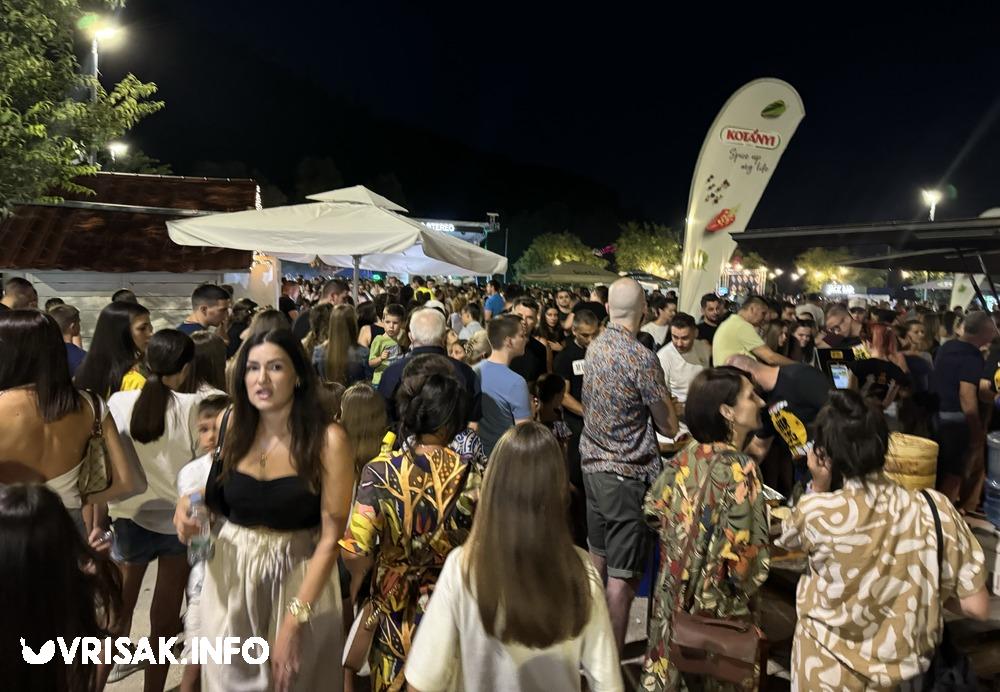 Druga večer Street Food Festa u Širokom Brijegu (FOTO)