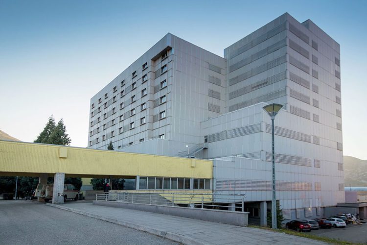 Oglasili se iz SKB-a Mostar: Žena ranjena u Stocu u teškom stanju