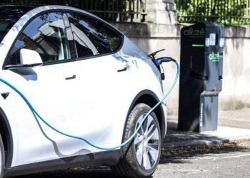 Veliki rast uvoza hibridnih vozila