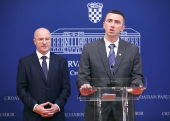 Potres u DP-u: Penava sazvao izvanredni stranački sabor