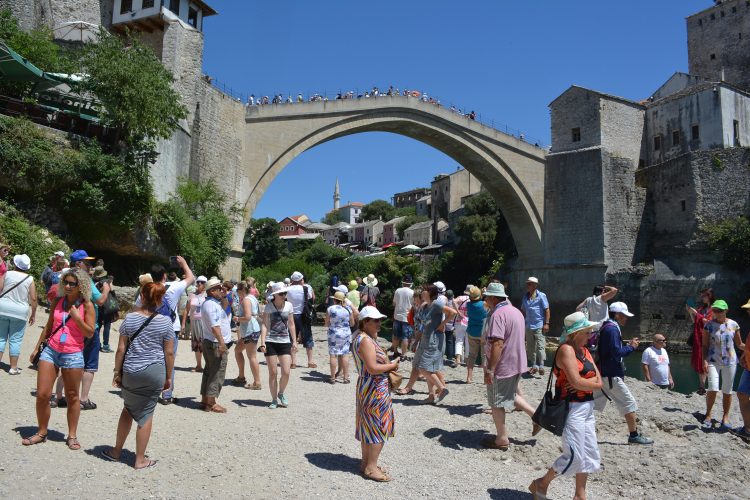 Turizam u FBiH: Ovogodišnji lipanj nadmašio onaj godinu prije
