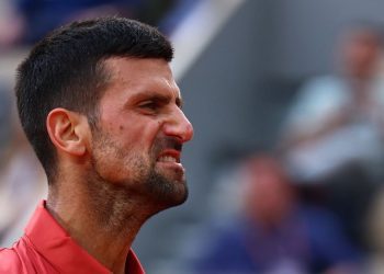 Novak Đoković bez borbe prošao u polufinale Wimbledona