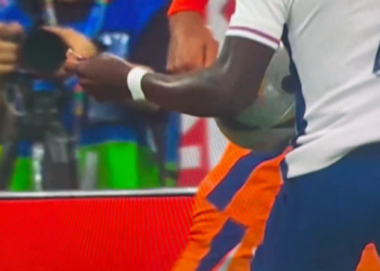 Pobjeda Engleza prerasta u skandal: Je li moguće da VAR ovo nije vidio?