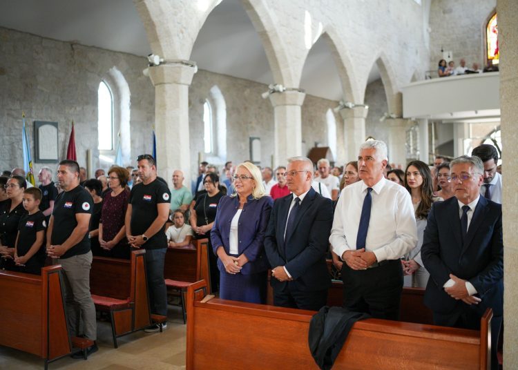 Čović na obilježavanju Dana branitelja općine Grude i 31. obljetnici Hrvatske Republike Herceg Bosne: Važnost zajedništva i očuvanja identiteta