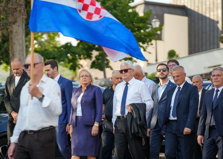 Čović na obilježavanju Dana branitelja općine Grude i 31. obljetnici Hrvatske Republike Herceg Bosne: Važnost zajedništva i očuvanja identiteta