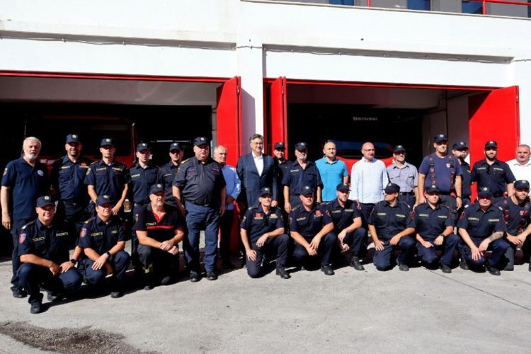 Požar u Tučepima i Podgori bio dug 18 kilometara