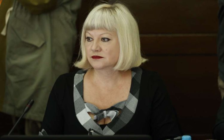 Napadi na ministricu Sanju Vlaisavljević kako bi se prikrila višegodišnja diskriminacija