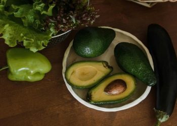 Dermatolozi: Želite usporiti starenje? Jedite tri namirnice