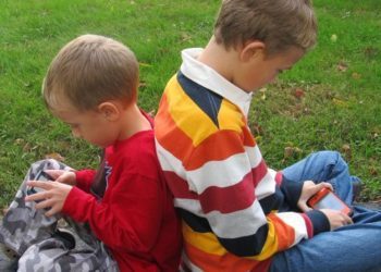 Djeca u BiH su već od najranije dobi izložena ekranima, imaju sve više problema s govorom