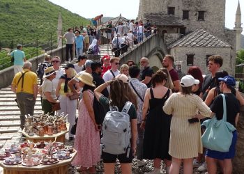 Područje oko Starog mosta ne smije izgledati kao seoski vašar poručuje UNESCO