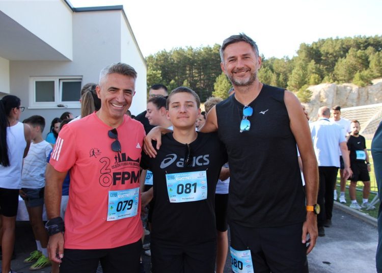 Posuško lito: 1. humanitarno-memorijalna utrka ”Rakitno 8K” okupila preko 400 trkača!