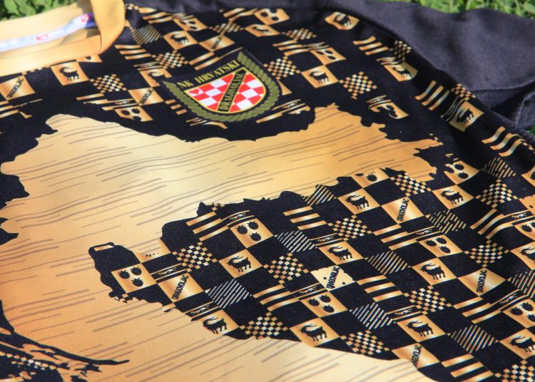 Hrvatski dragovoljac predstavio novi dres, ovako nešto još nismo vidjeli: ‘Jedan od najljepših ikada‘