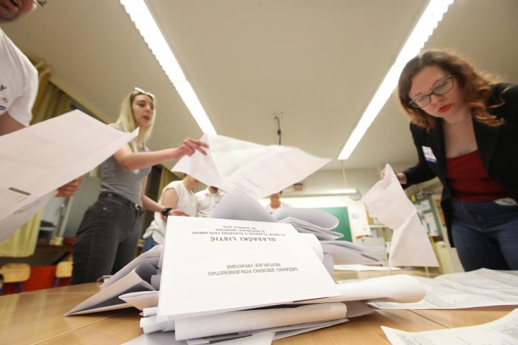 Rana jesen za BiH donosi vruću političku atmosferu uslijed dva ključna razloga