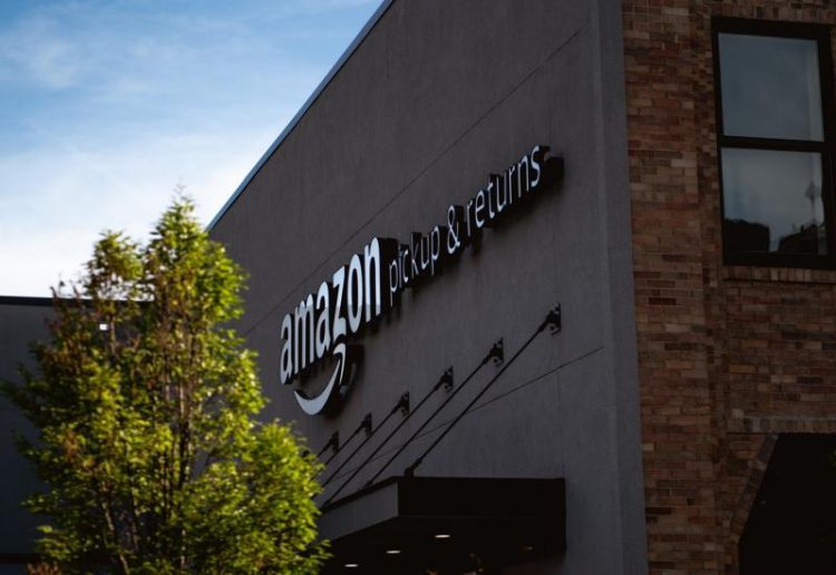 Počinje testiranje Amazonovih dostavnih dronova u Velikoj Britaniji
