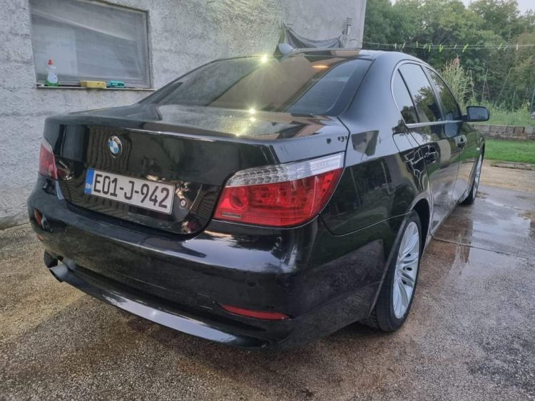 Ukraden automobil u Širokom Brijegu ispred obiteljske kuće