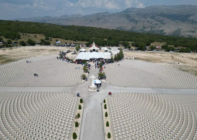 Bile: Na ‘Groblju mira’ obilježen Europski dan sjećanja na žrtve totalitarnih režima