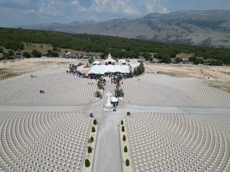 Bile: Na ‘Groblju mira’ obilježen Europski dan sjećanja na žrtve totalitarnih režima
