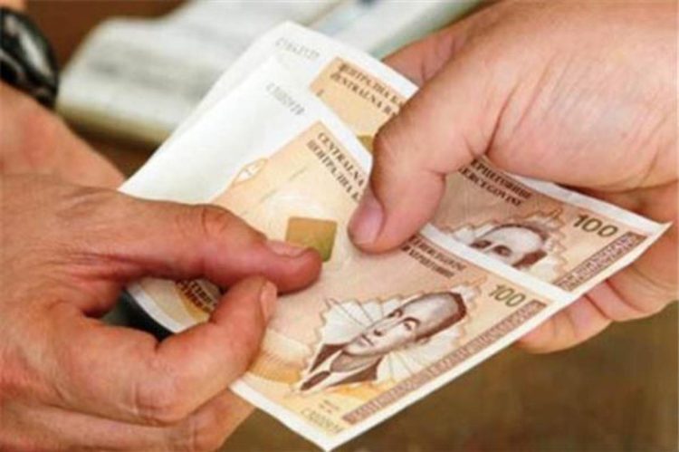 Federacija BiH: Evo kad stižu mirovine, a kad naknade za invalide