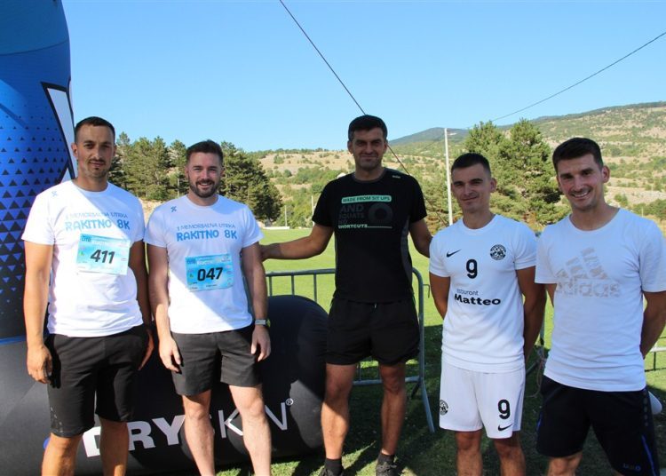 Posuško lito: 1. humanitarno-memorijalna utrka ”Rakitno 8K” okupila preko 400 trkača!