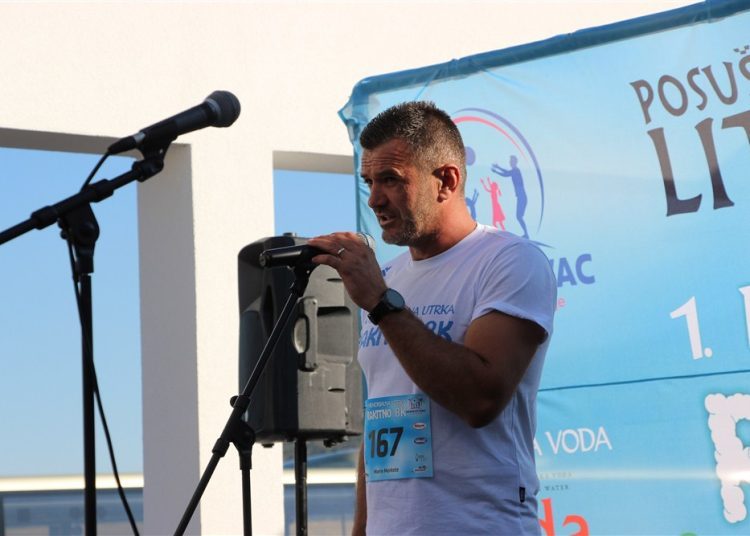 Posuško lito: 1. humanitarno-memorijalna utrka ”Rakitno 8K” okupila preko 400 trkača!