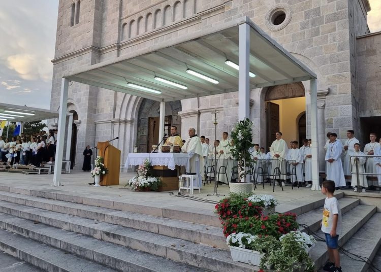 Foto: Franjevački samostan i župa Široki Brijeg