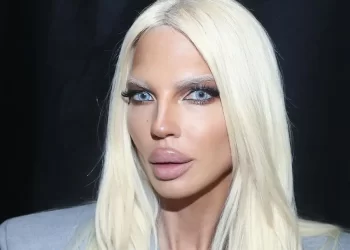 Karleuša vrijeđala kolege koje su pjevale na obilježavanju Oluje, spomenula i Severinu