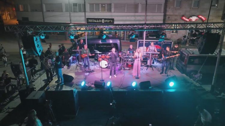 U Livnu održan veliki humanitarni koncert “Srce Livna – Livno za Željka“