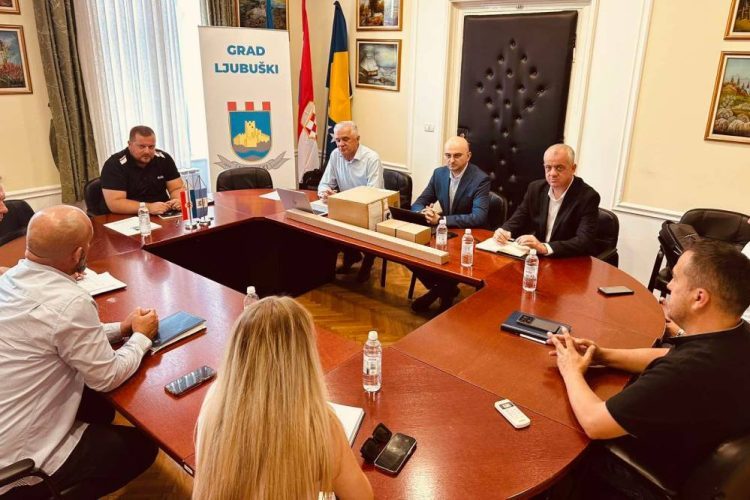 Predstavnici Federalne uprave za geodetske i imovinsko-pravne poslove posjetili Ljubuški