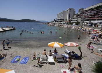 Ljetna sezona produljena, hoteli u Neumu gotovo popunjeni i u rujnu